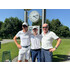 @Franz Lutz 3 Männer auf dem Golfplatz. Sie lächeln alle.