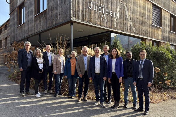 Foto vom Kuratorium mit Michael Tinkhauser und Tanja Domig Foto vom Kuratorium mit Michael Tinkhauser und Tanja Domig